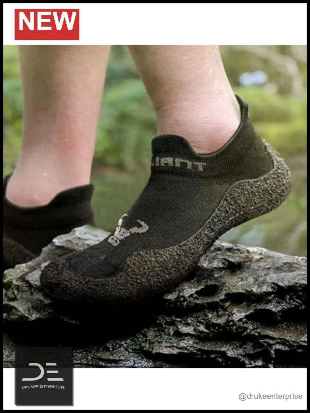 Men's Slipper Socks with Grip, Hiking Water Shoes for Outdoor Walking